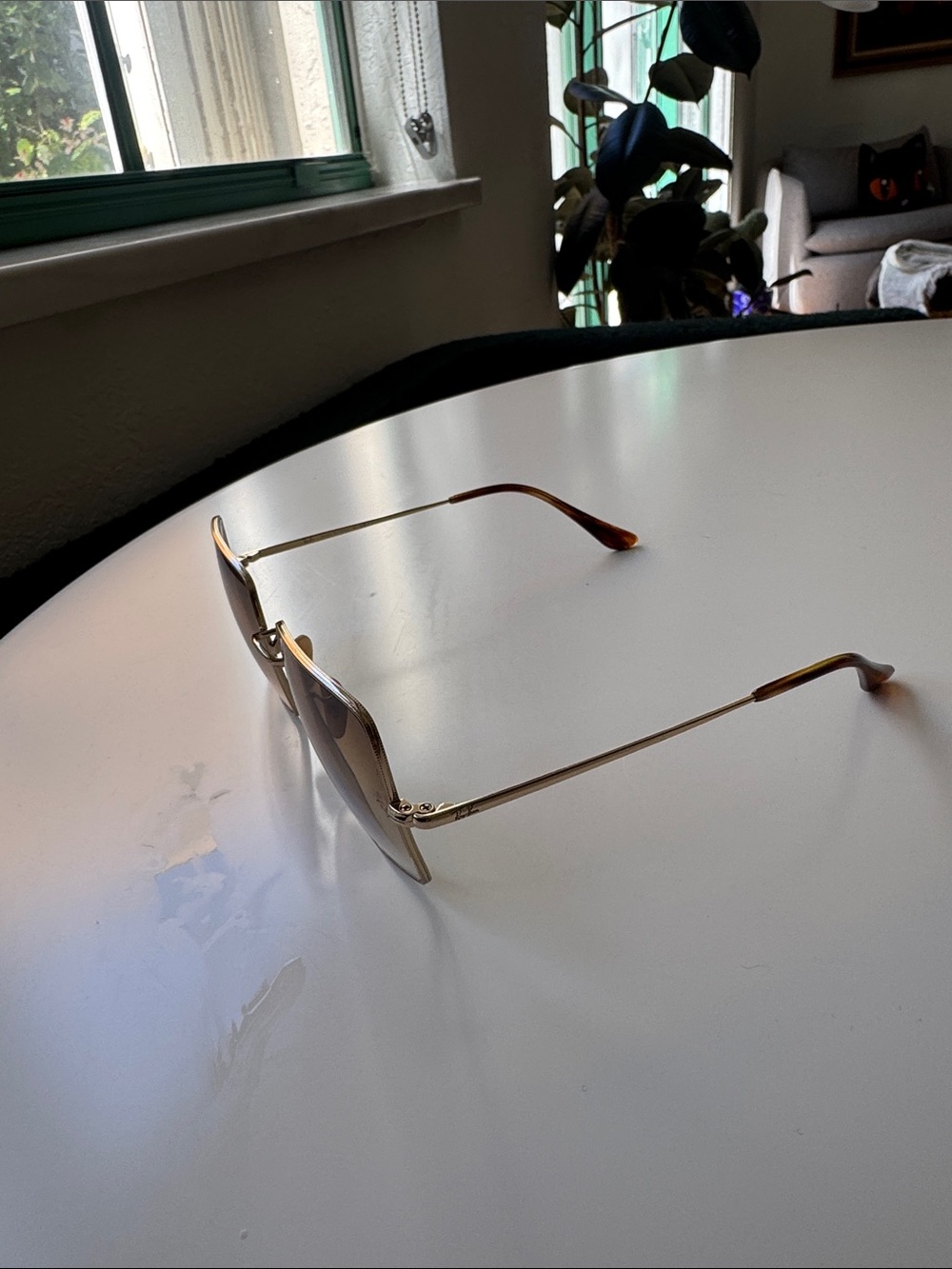 Ray-Ban Women’s Gold Frame Sunglasses with Brown Gradient Lenses - Picture 4 of 4